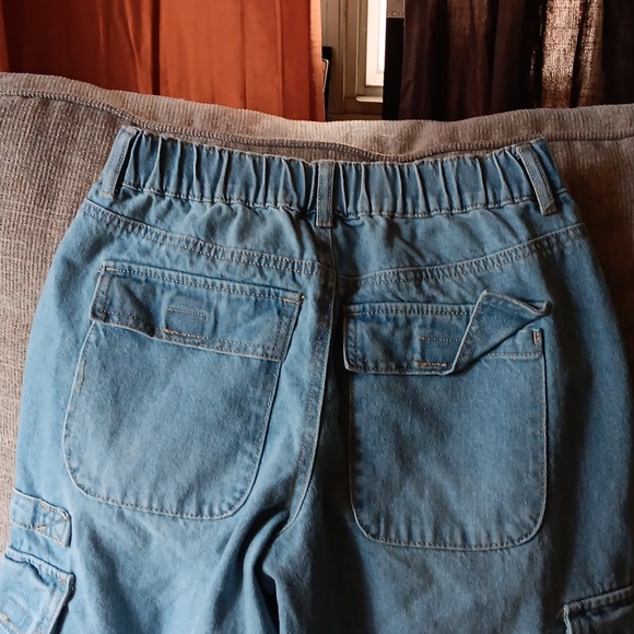 Jeans - Picture 3 of 7